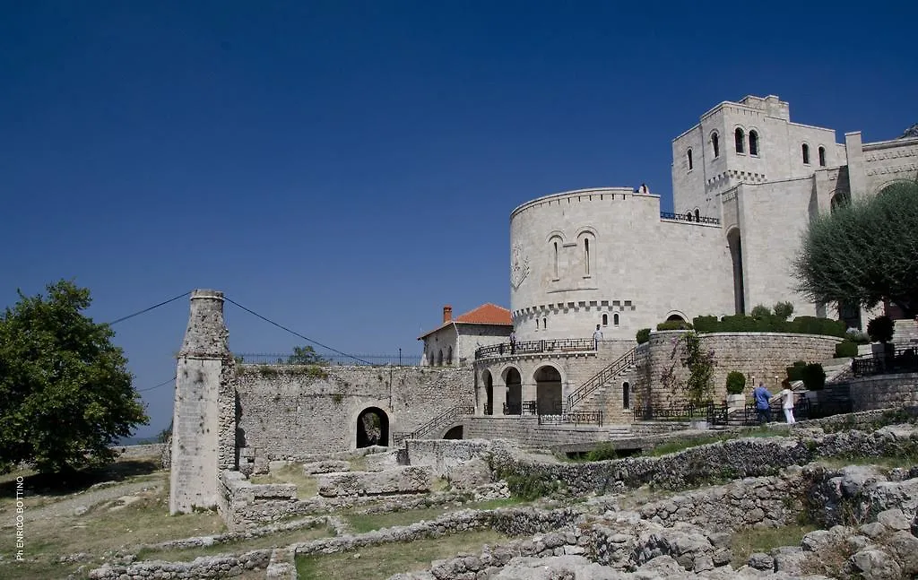 Hotel Panorama Kruje View On The Castle And The Old Town